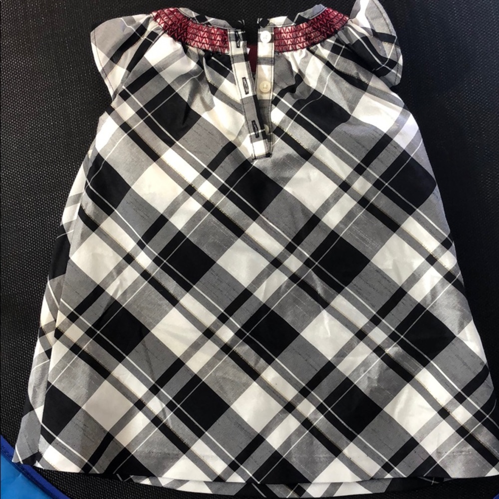 Holiday dress! - Picture 2 of 2
